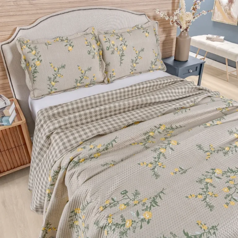 Kit cobre-leito de três peças para cama de casal