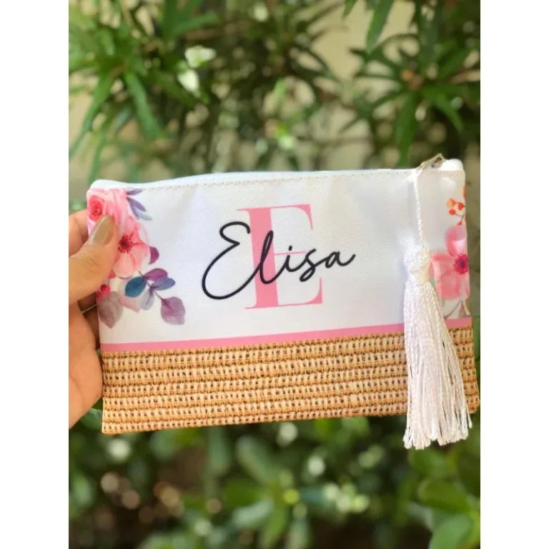 Kit com 10 necessaires personalizadas