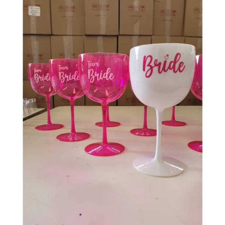 Kit com 15 taças de gin personalizadas